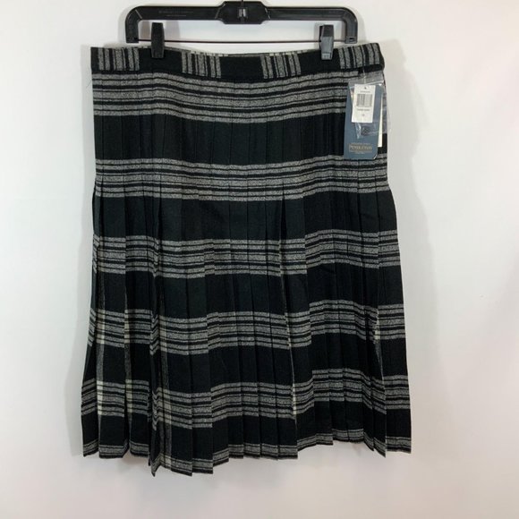 Pendleton Women’s Reversible Wool Skirt - Picture 4 of 5